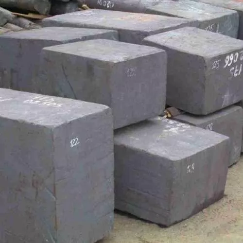 Жаропрочная стальная поковка 285x315x400 мм 12Х18Н10Т